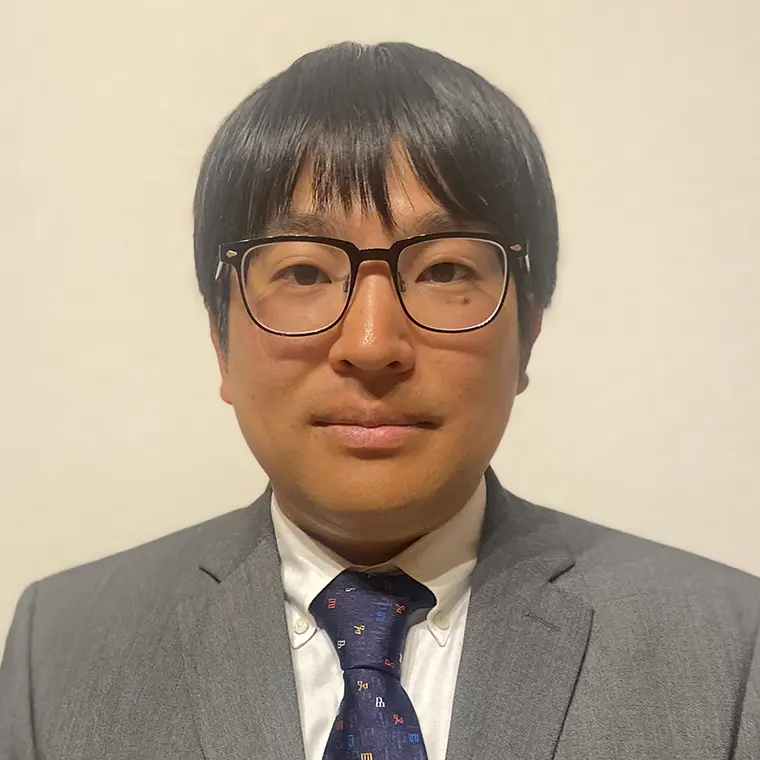 Associate professor IKARI, Satoshi
